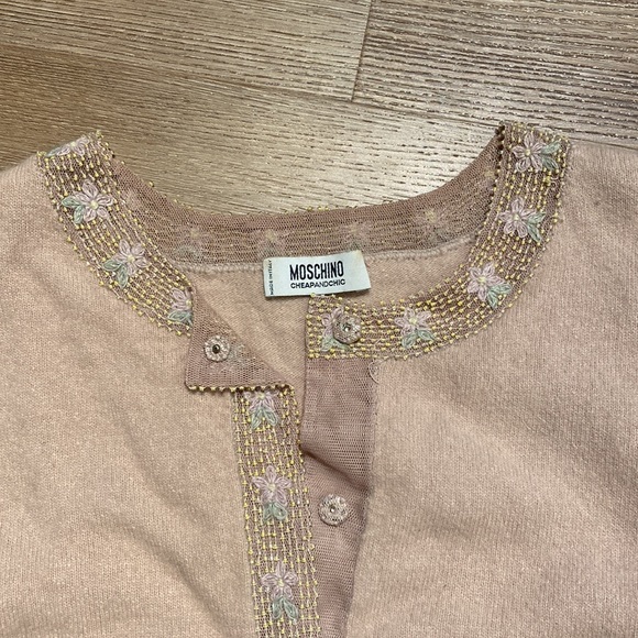 Moschino Wool Cardigan❤️ - Picture 3 of 17